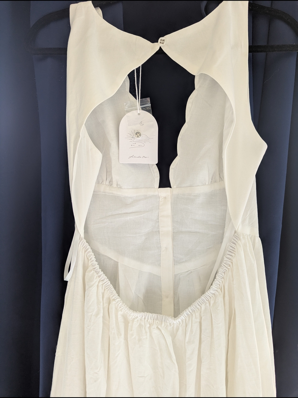Fortunate One: Scallop V-Neck White Button-Front Maxi Dress - Picture 4 of 5